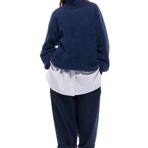 20231116 3W6A8671 amanasweater dungerpleatedtrousers laurenceshirt 47d524b4 d640 4e8e ac89 1672ed3781ae