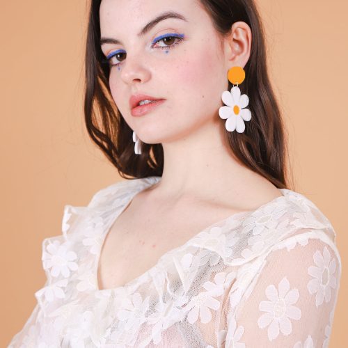 Daisy Earrings 01