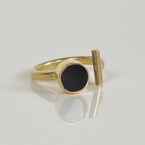 Dot and Rod Rings Black Horn