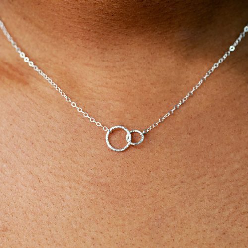 EllaLinkedRingNecklace OM Silver Refresh 02