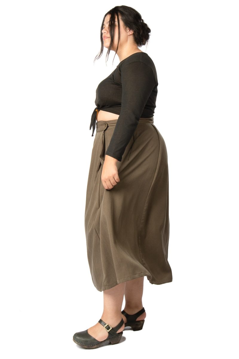 Field Day FW19 rue skirt green plus size with pockets tencel 40