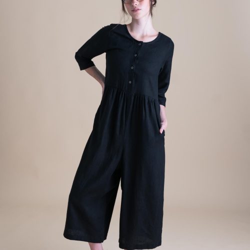 Hannah Ranch Jumpsuit Black Linen 01