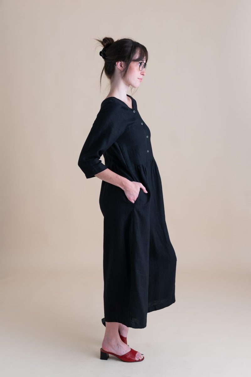 Hannah Ranch Jumpsuit Black Linen 03