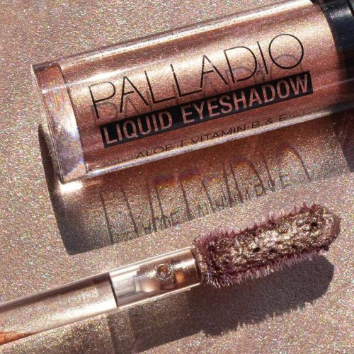 LE liquid eyeshadow lifestyle image with swatch