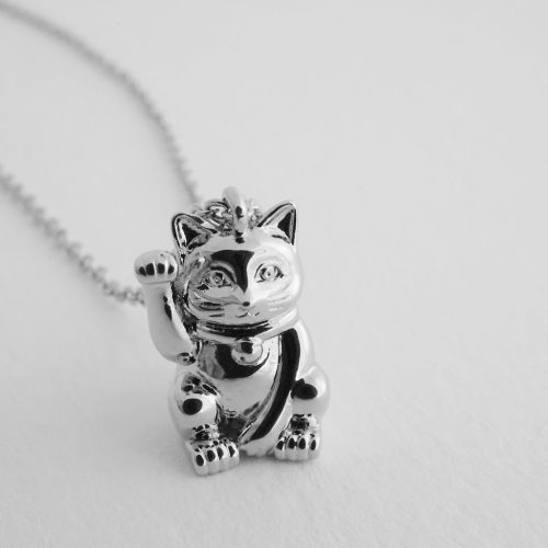 LuckyCatCharmNecklaceSilver2