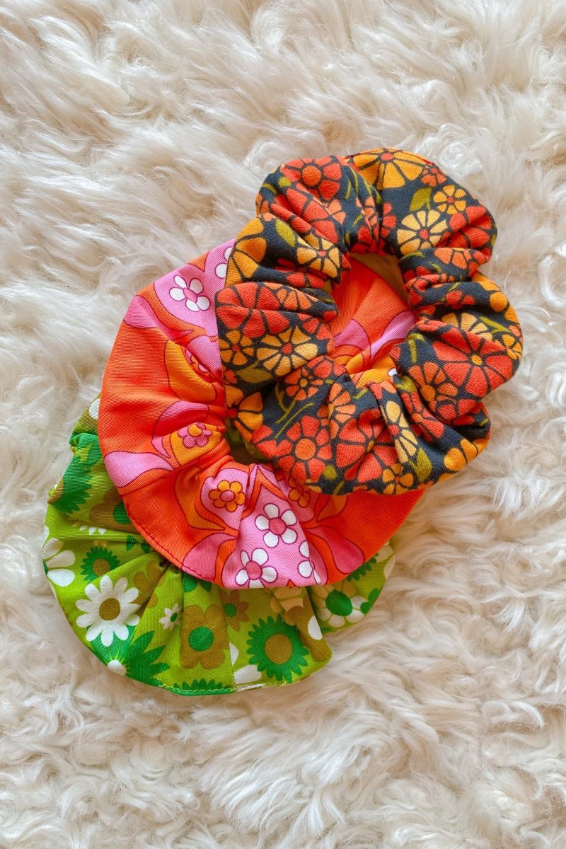 MiracleEyeScrunchies 12