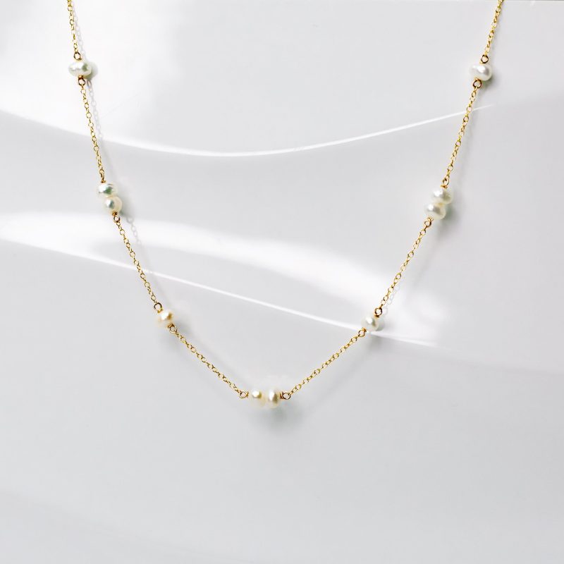 NayaFreshwaterPearlSatelliteNecklace 01