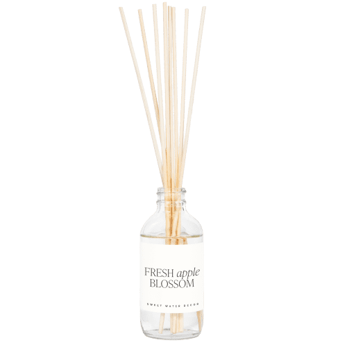 R163C FRESH APPLE BLOSSOM CLEAR REED DIFFUSER BOX WB SOONA MAY 2023 SWEET WATER DECOR 2