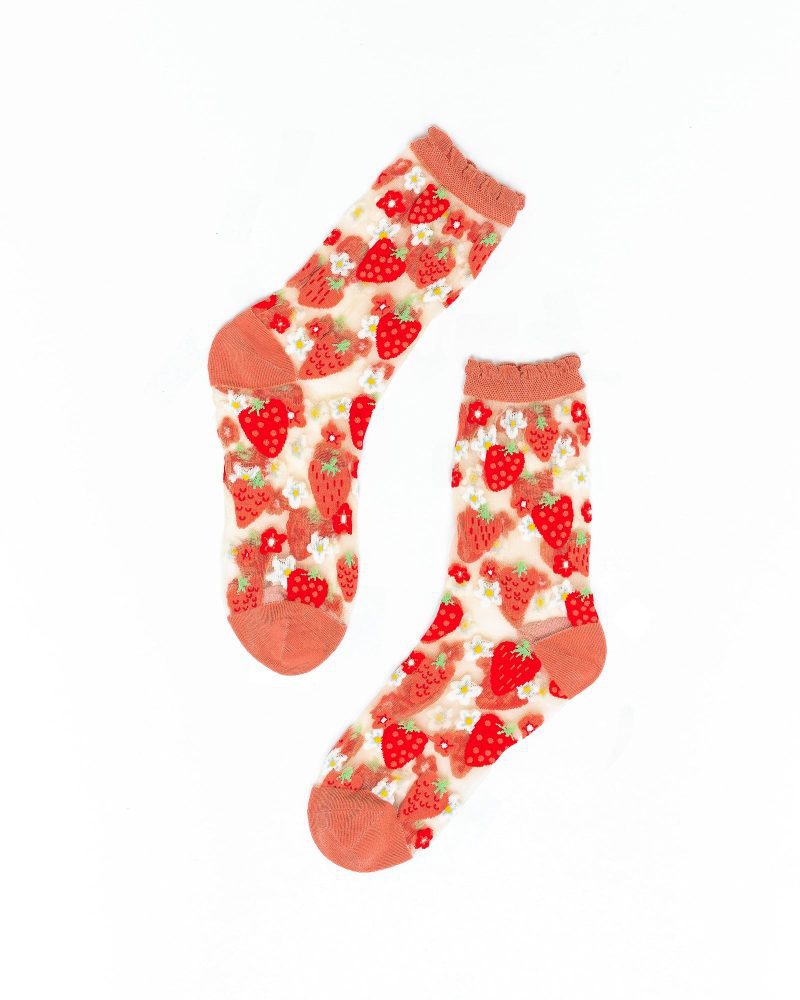 SockCandyStrawberryDaisyRuffleSheerSockStrawberryPrintsocks