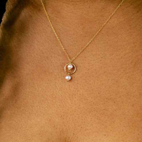 SolaDaintyFreshwaterPearlNecklace OM 01