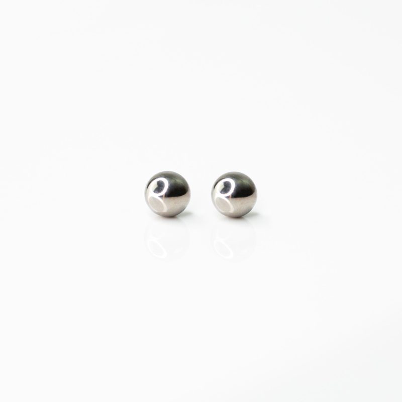 SphereFlatBackSleeperEarrings Silver 02