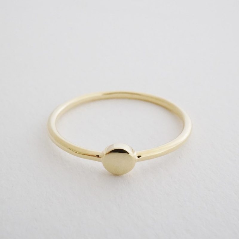 Tiny Circle Ring gold 3