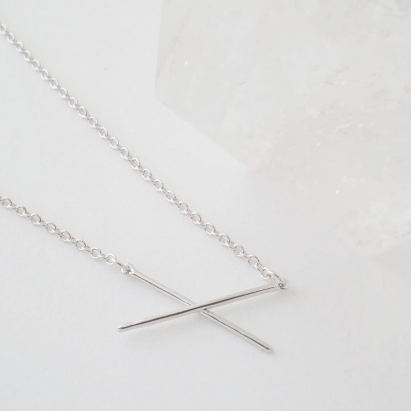 X necklace silver 3