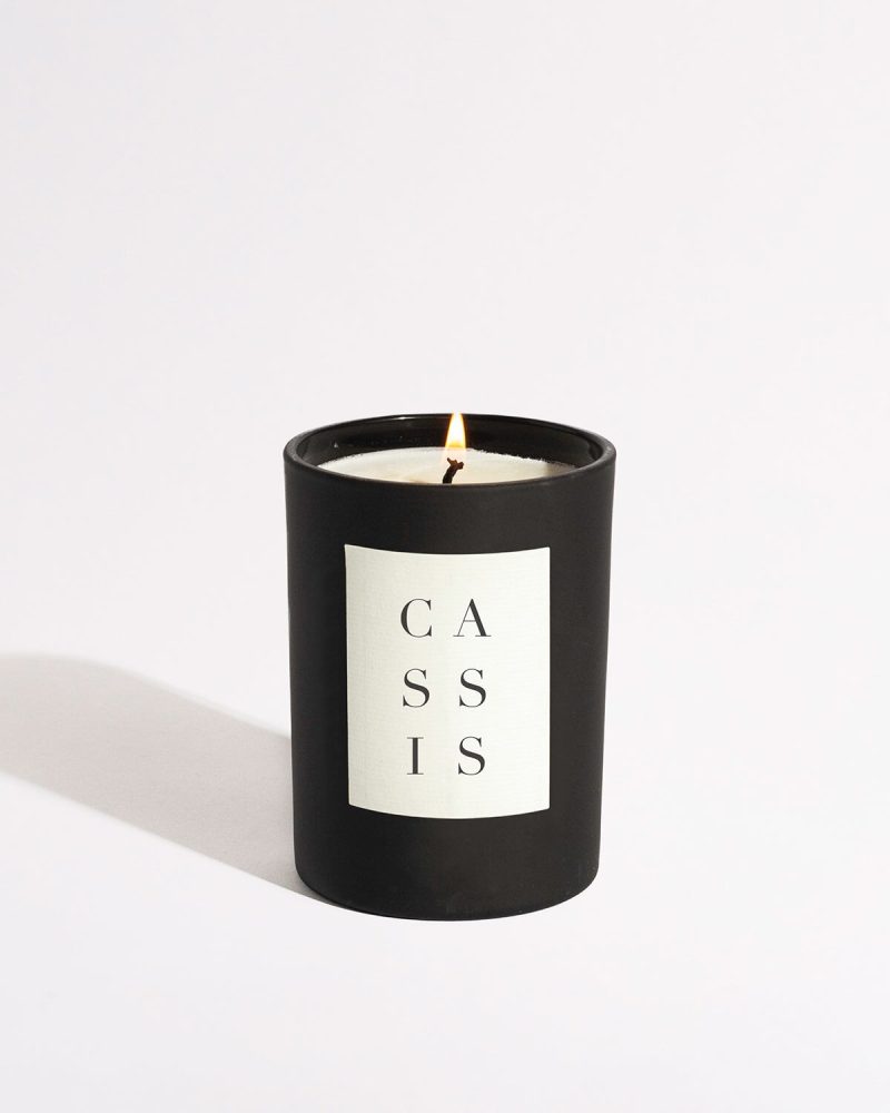 cassis noir candle brooklyn candle studio 147457