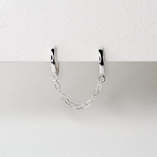 drape locking huggie earrings silver 01