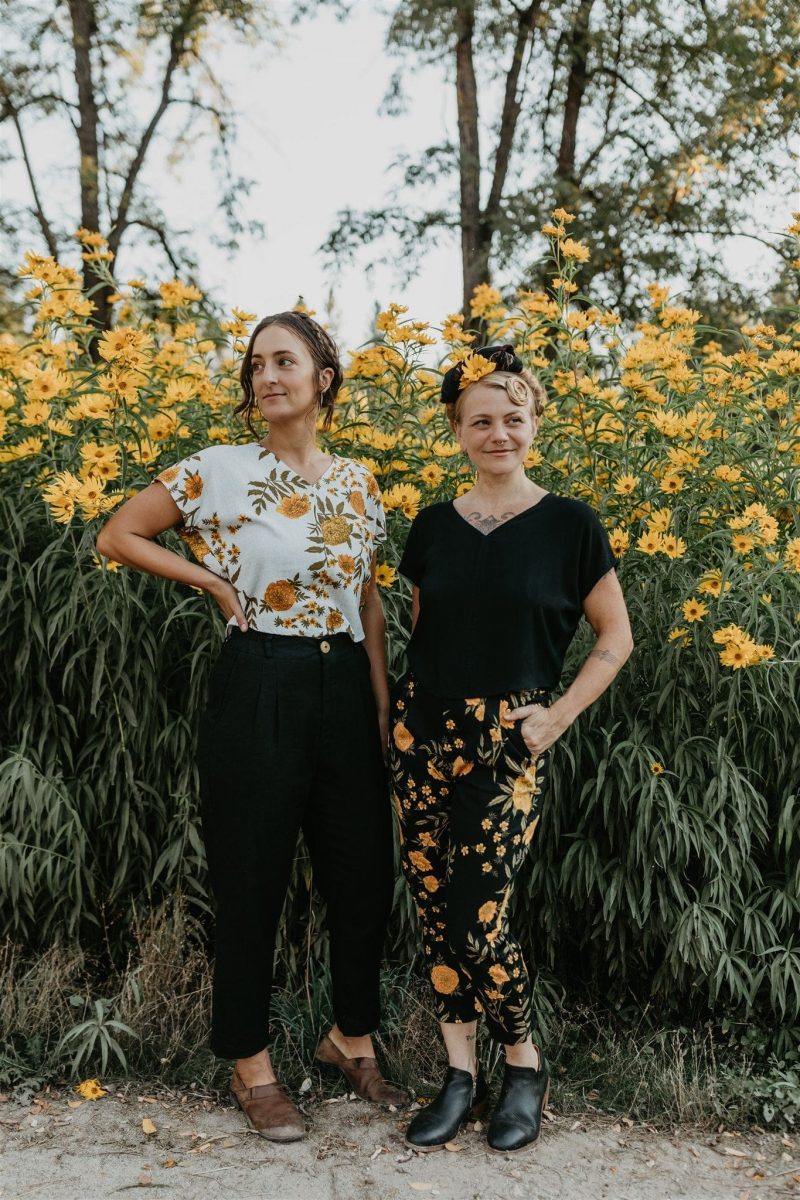 field day top dolman top in marigold linen 42022076023042