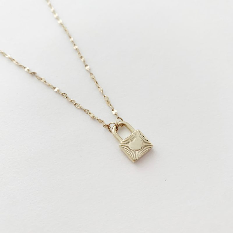 lovelockednecklacegold2