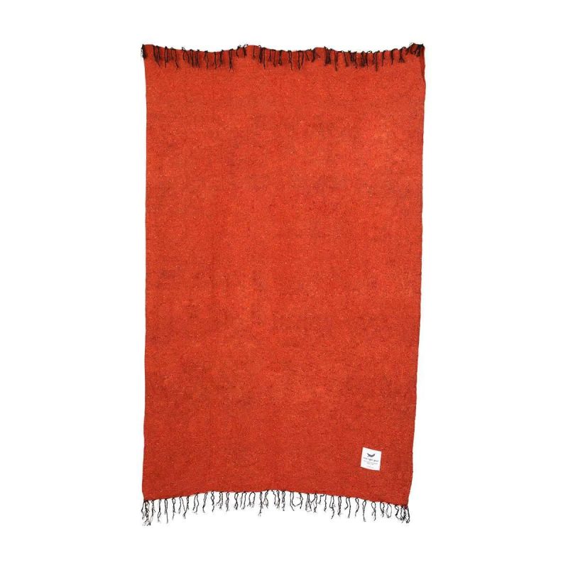 red rocks throw blanket adventure yoga trek light gear 762fc7f1 30cc 4bf4 85ba dc98ffd6e19e