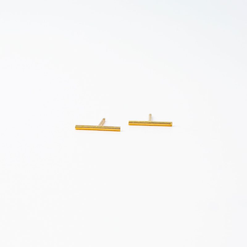 rounded bar studs 14k gold fill 02