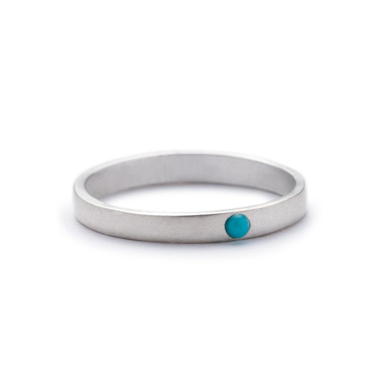 runa ring kingman turquoise cabochon silver front by betsy iya