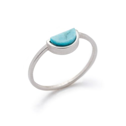 sisa ring semicircle kingman turquoise silver side by betsy iya ac806c1e 0e84 4f75 9492 c30578f93941