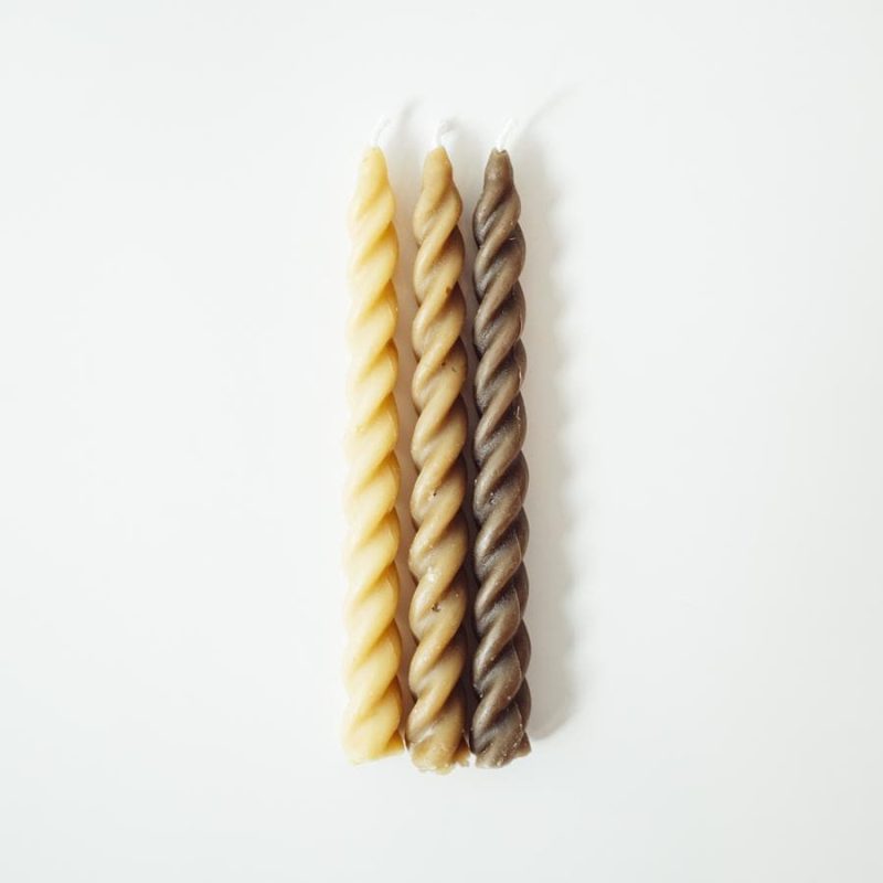 spiral taper beeswax candles 3 pack 676383