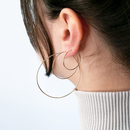 weightless hoops trio gold om 2 0acc6e15 5e14 48e6 b166 6b027f50bf65