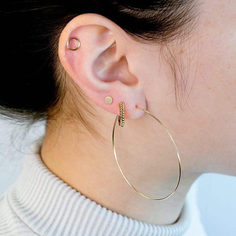 weightless large hoops gold om 2