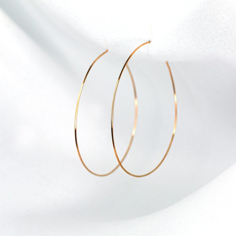 weightless m hoops 14k gold 3