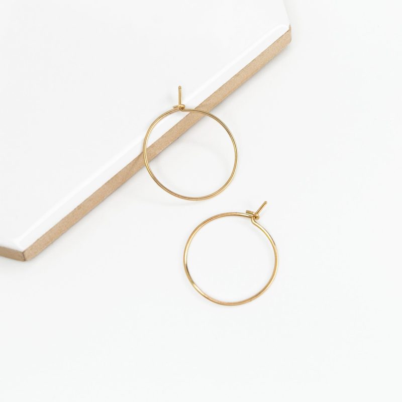 weightless xs hoops 14k gold 5