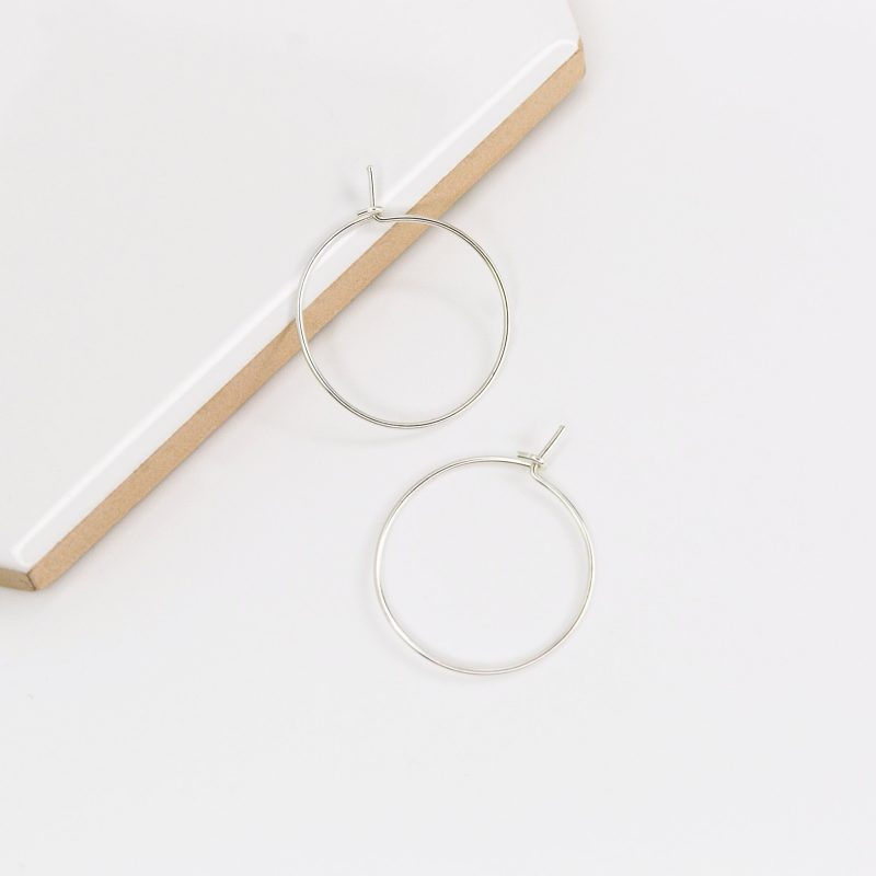 weightless xs hoops silver 5