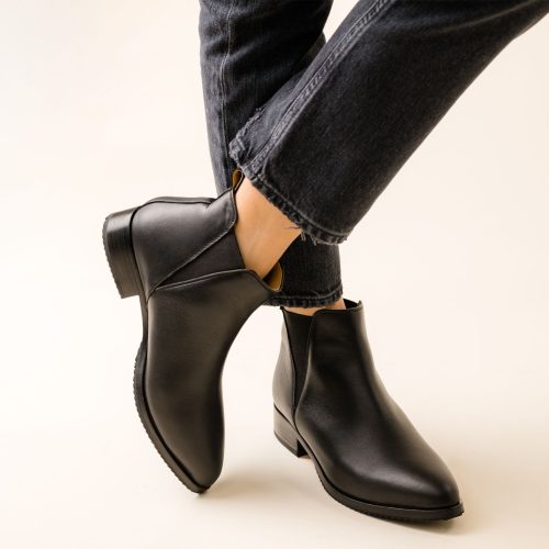 wf eva everyday chelsea boot black black 1