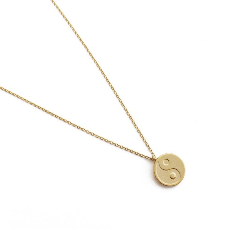 yin yang necklace gold 2